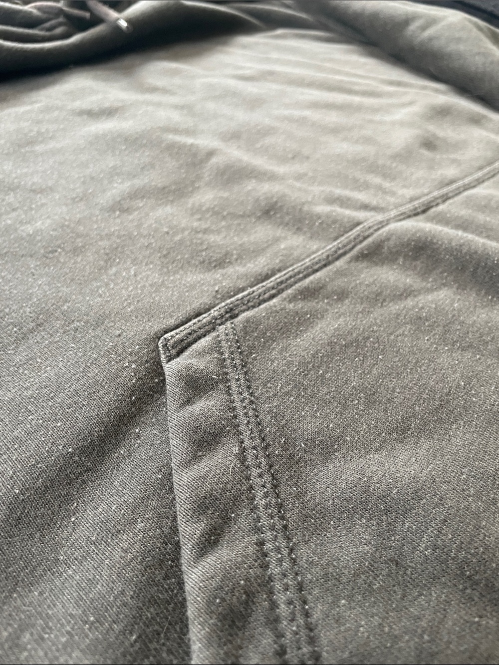 Carhartt Charcoal Gray Heavyweight Hooded Sweatshirt - Picture 4 of 14